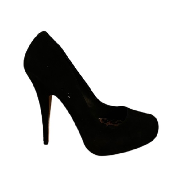 Black heels - Picture 5 of 5